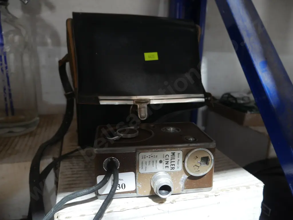 Miller Cine 8 mm camera Image 1++