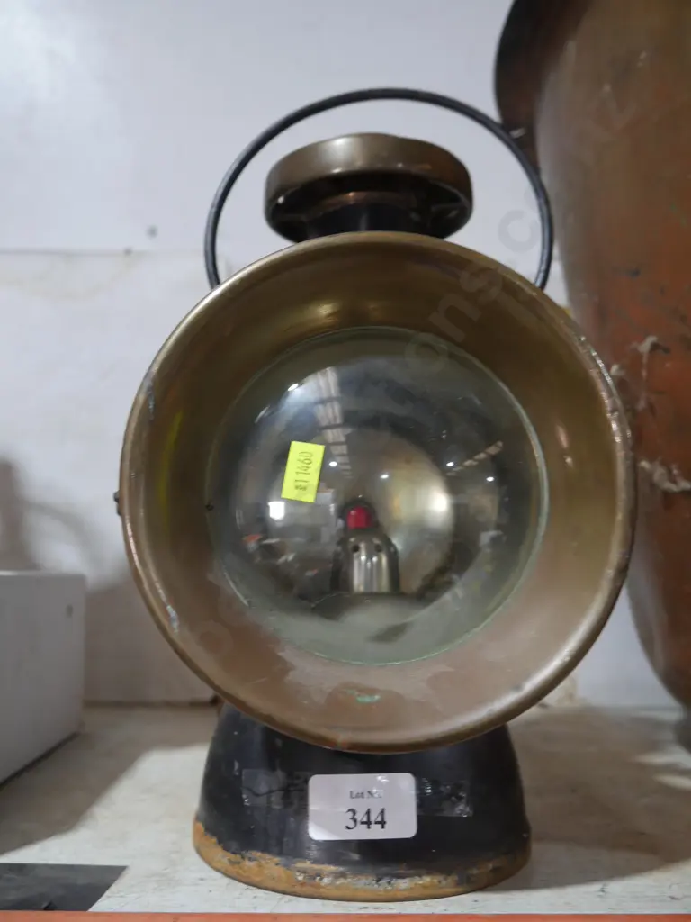Vintage car lamp Image 1++
