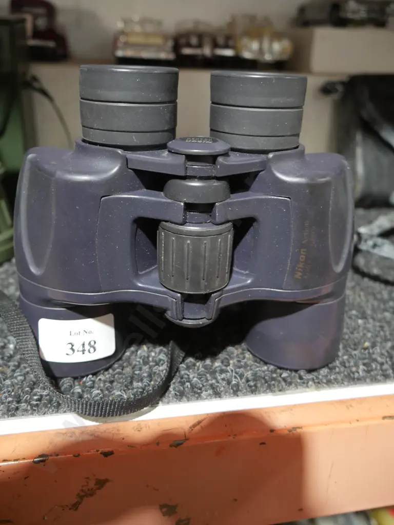 Nikon binoculars Image 1++