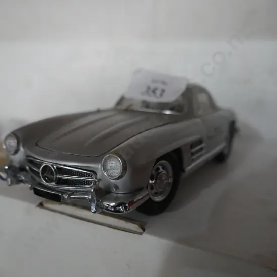Model car