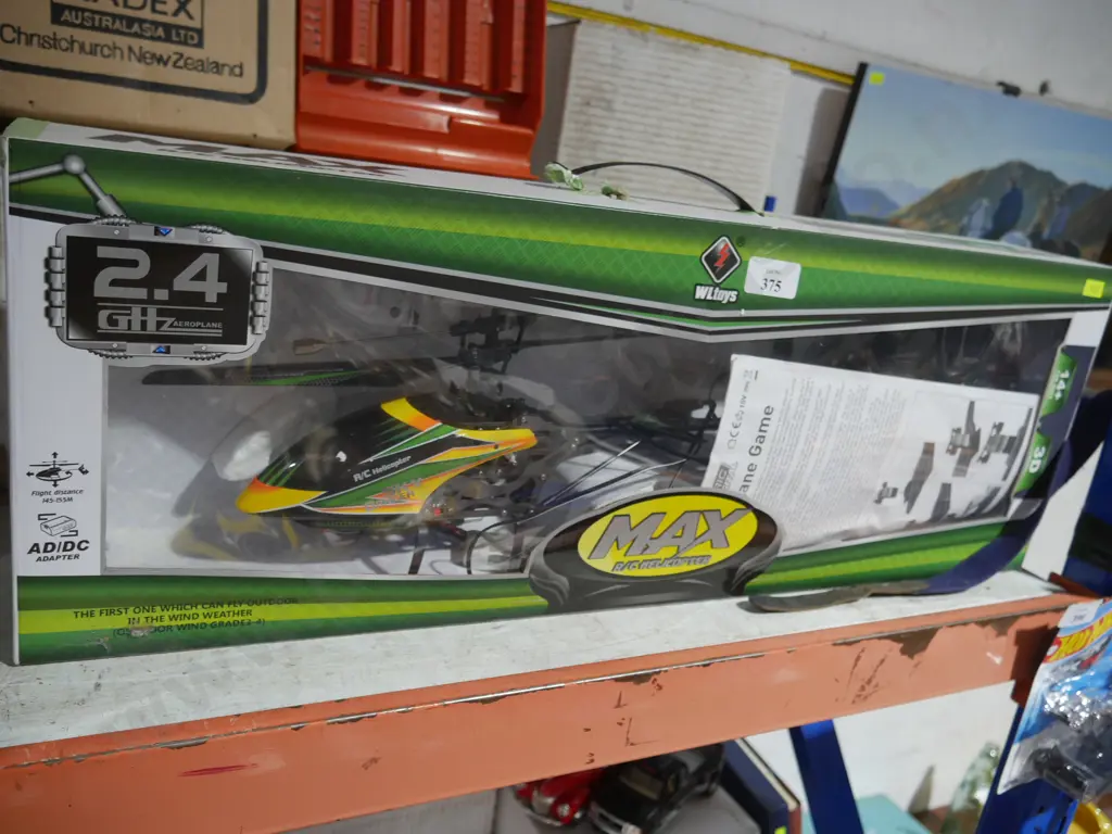 RC helicopter Image 1++