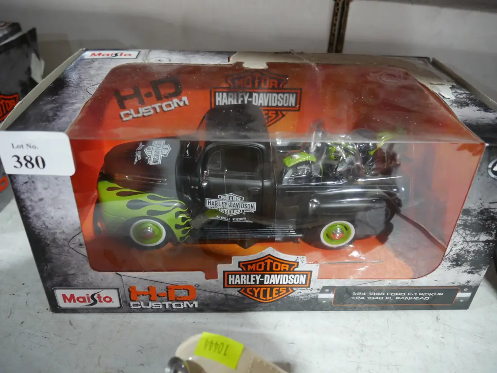 Model pickup truck and bike Image 1++