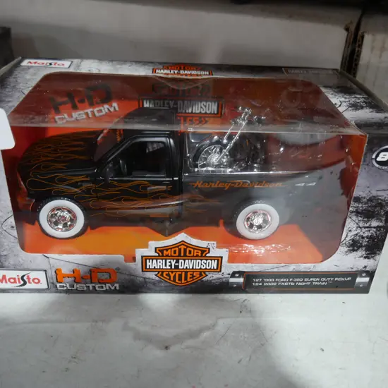 Model pickup truck and bike