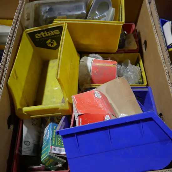 Box of garage sunderies