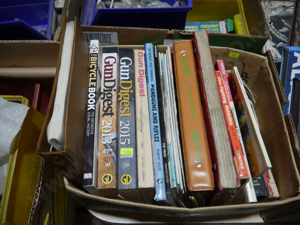 Books Image 1++
