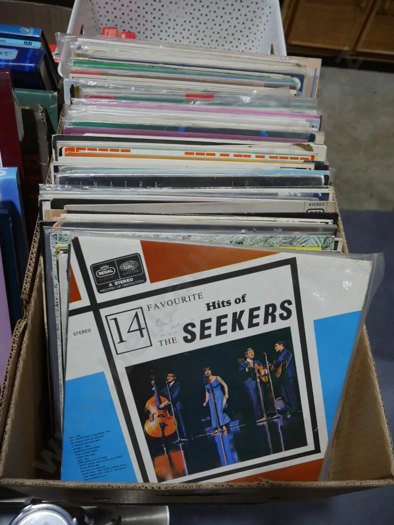 Records Image 1++