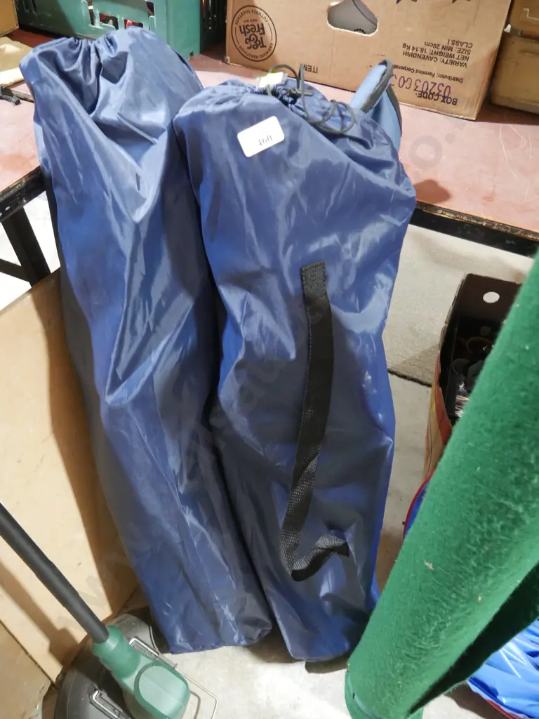 Two camp chairs Image 1++