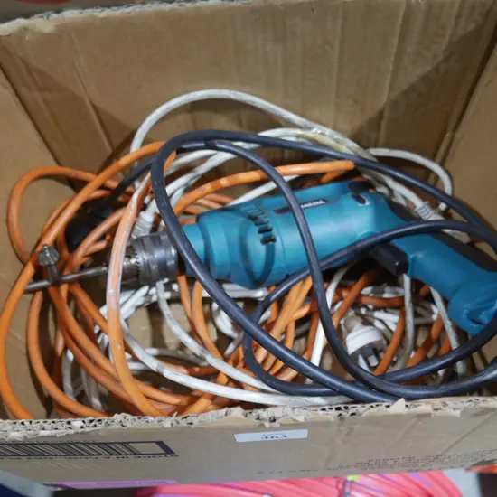 Makita drill and cords