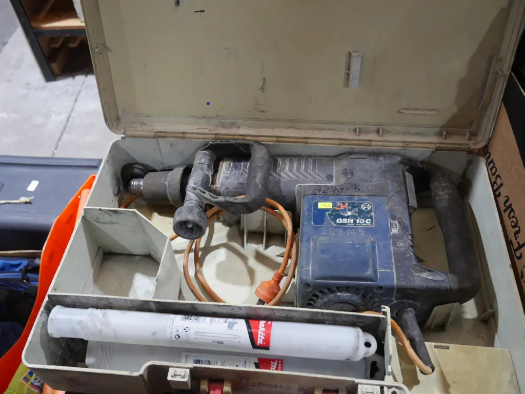 Jackhammer Image 1++