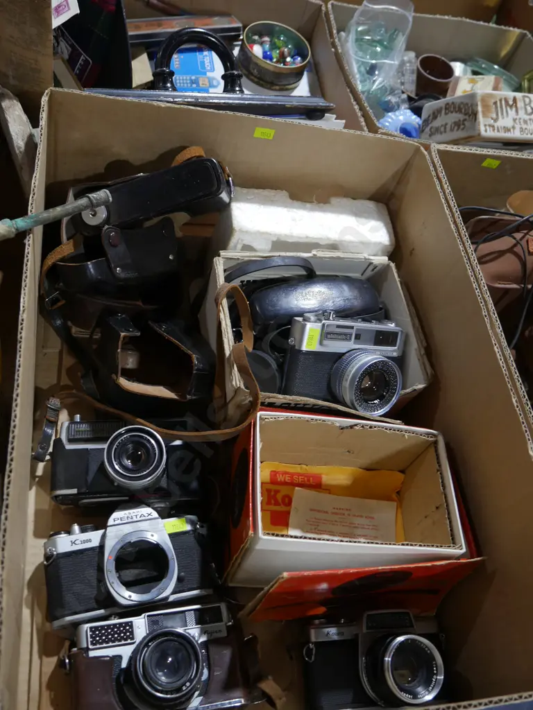 Old cameras Image 1++
