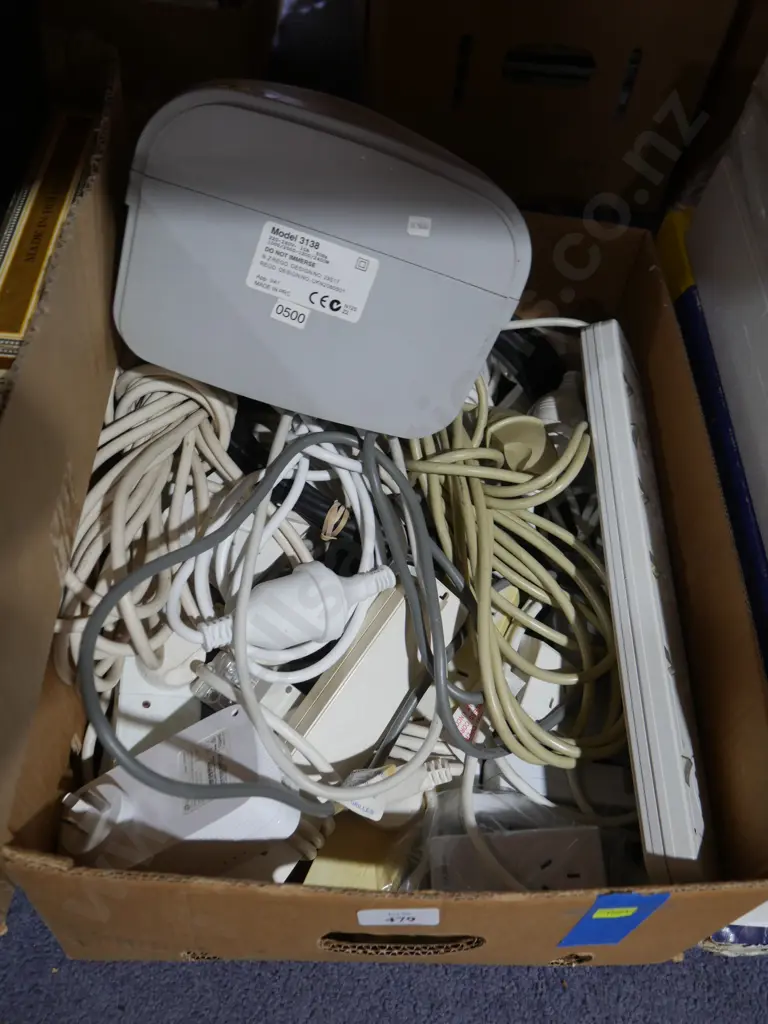 Goldair fan heater, extension cords etc Image 1++