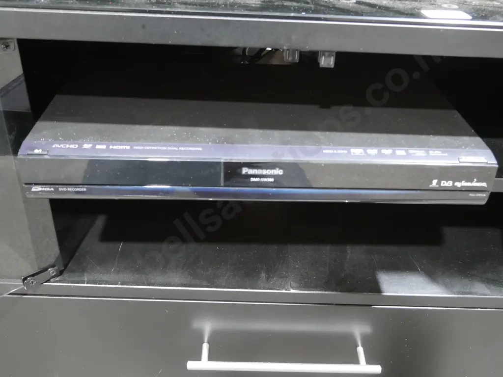 TV unit and DVD player Image 1++