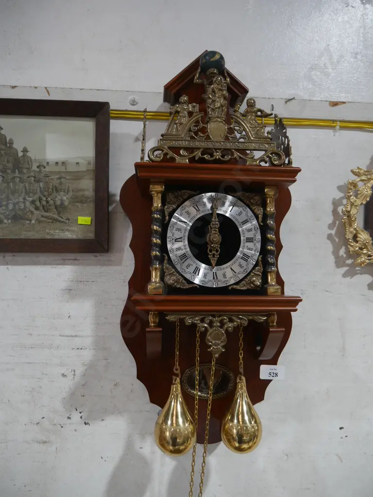 Wall clock Image 1++
