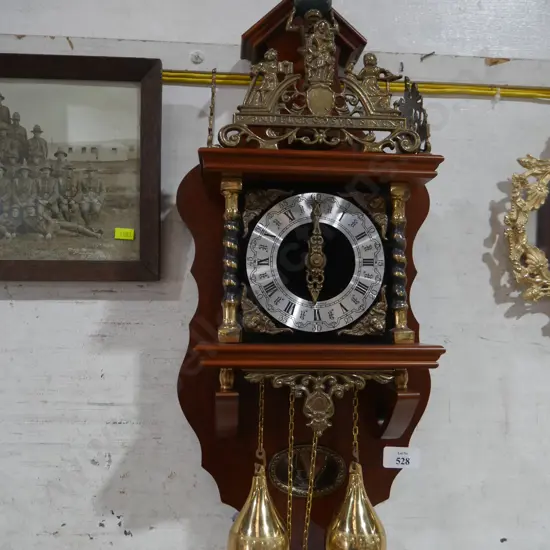 Wall clock