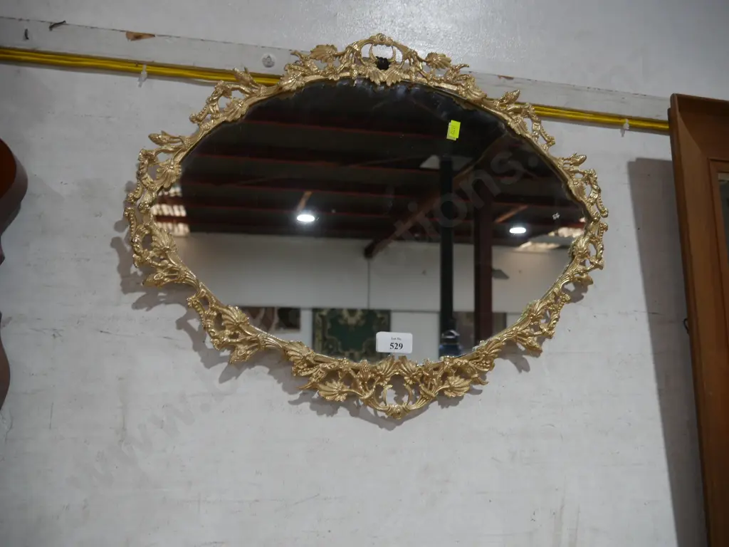 Gilt frame mirror Image 1++