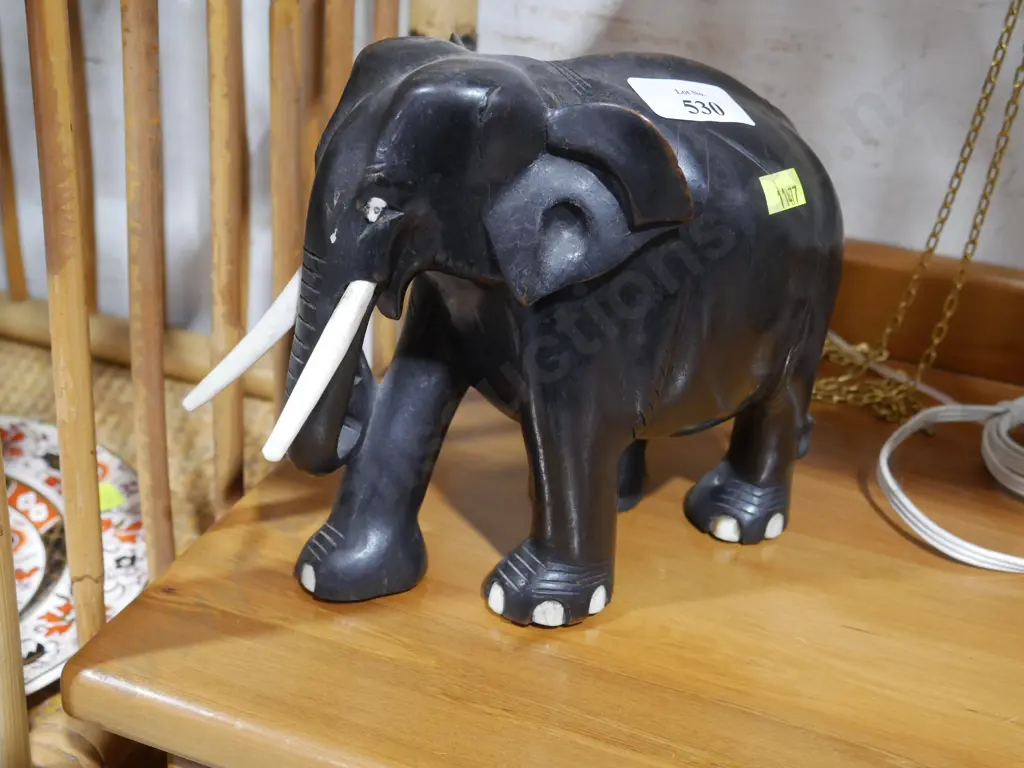 Elephant ornament Image 1++