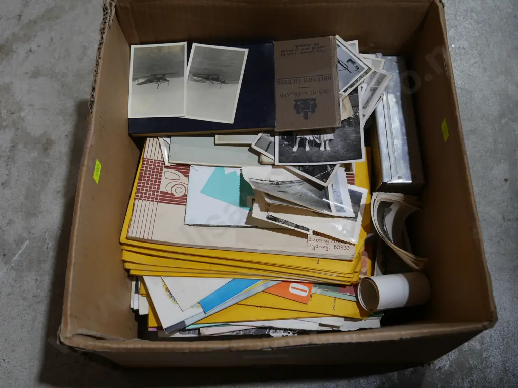 Vintage photographs and albums etc Image 1++