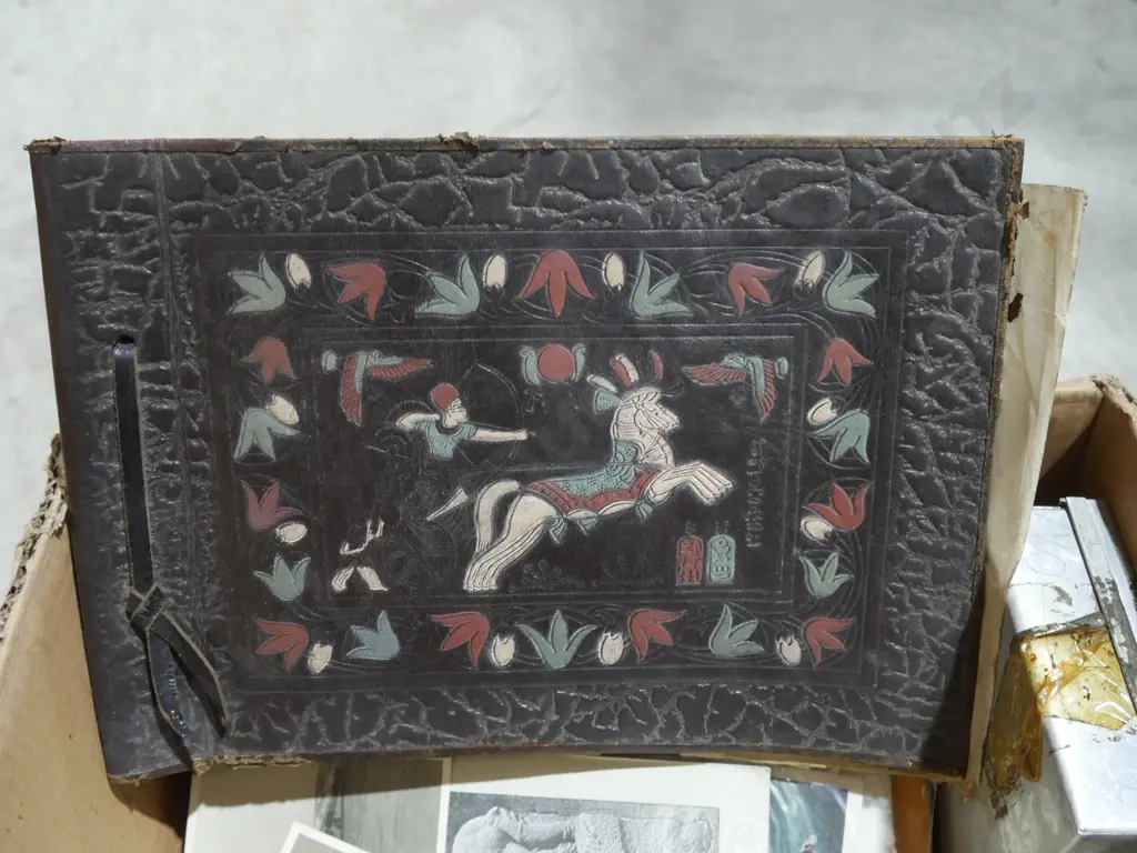 Vintage photographs and albums etc Image 1++
