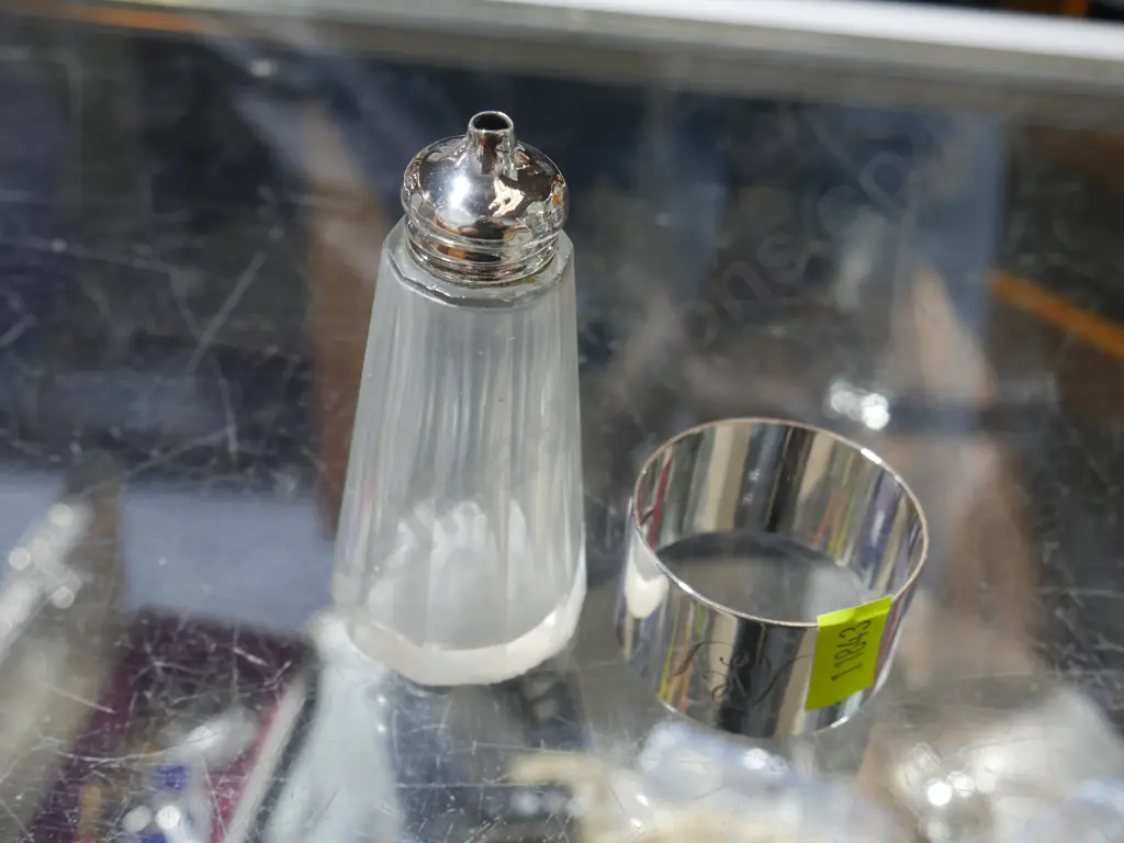 Silver napkin ring etc Image 1++