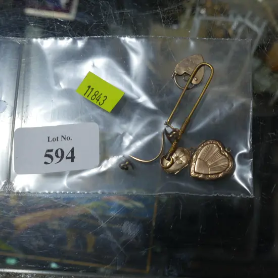 9 carat gold locket etc