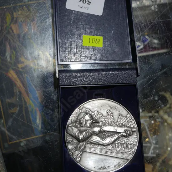 Hunting medal