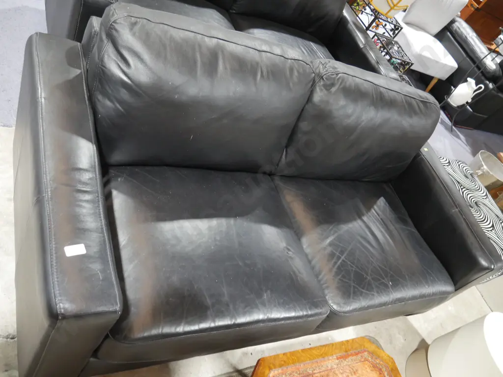 Black leather 2-seater couch Image 1++