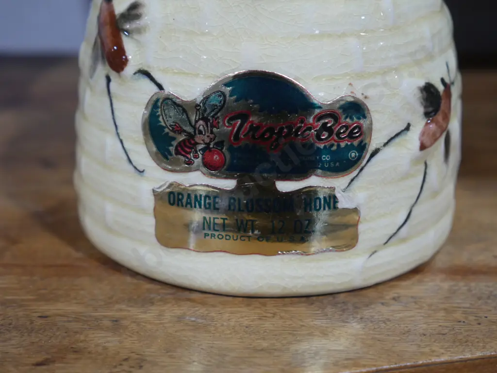 Tropic bee orange blossom honey ceramic jar Image 1++