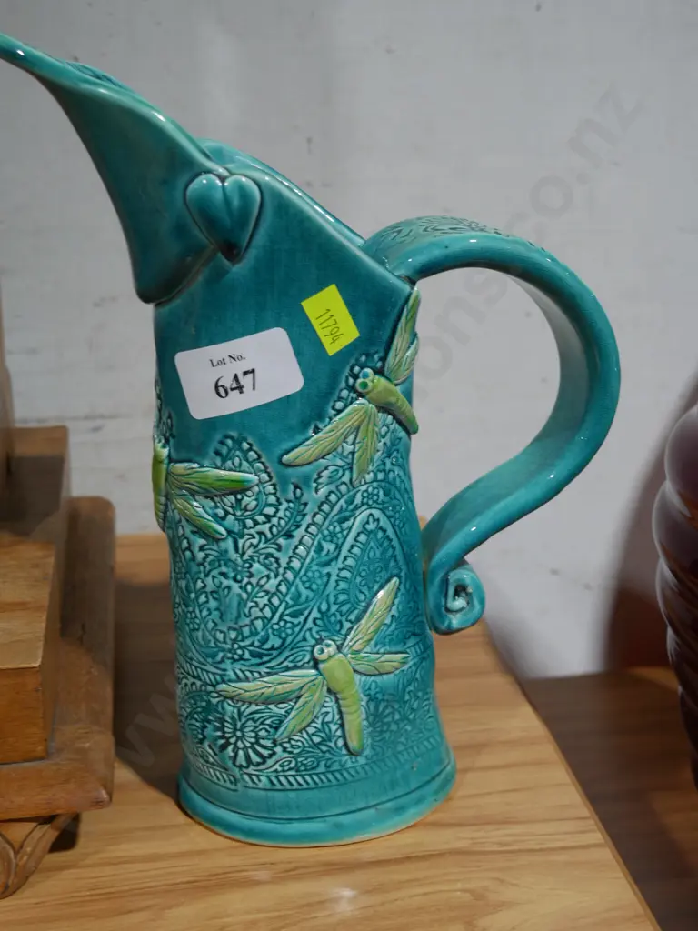NZ pottery jug Image 1++