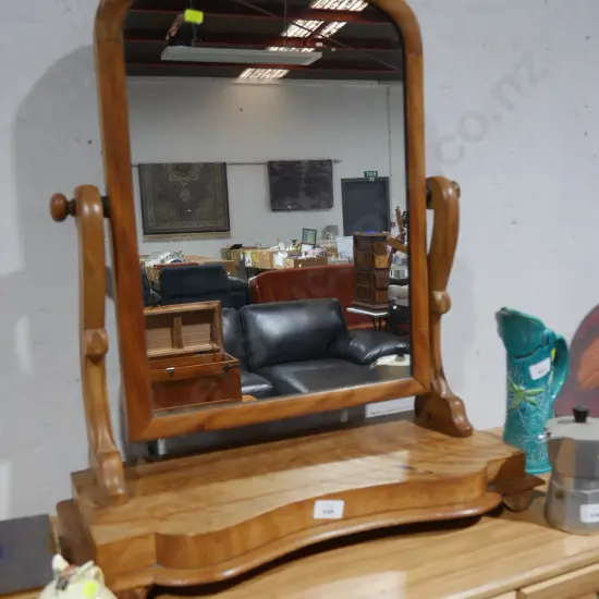 Toilet mirror
