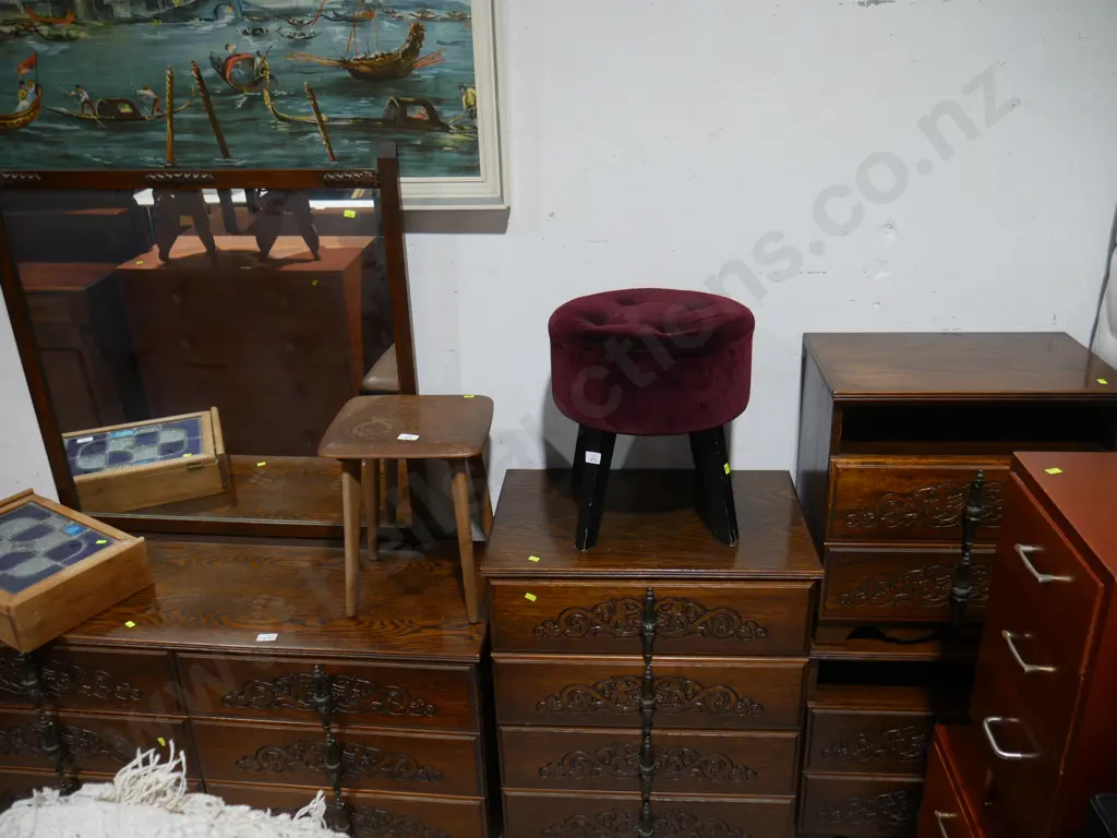 4 piece bedroom suite Image 1++