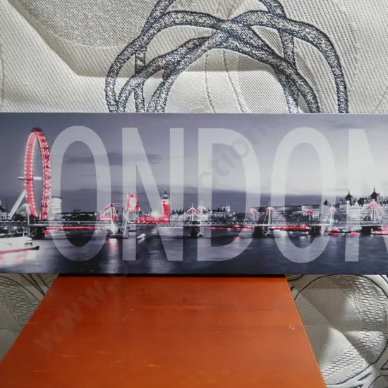 Canvas picture London