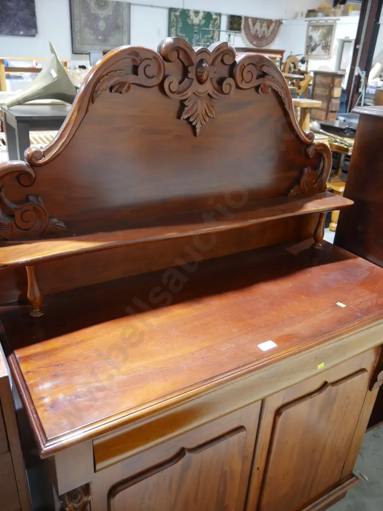 Chiffonier Image 1++