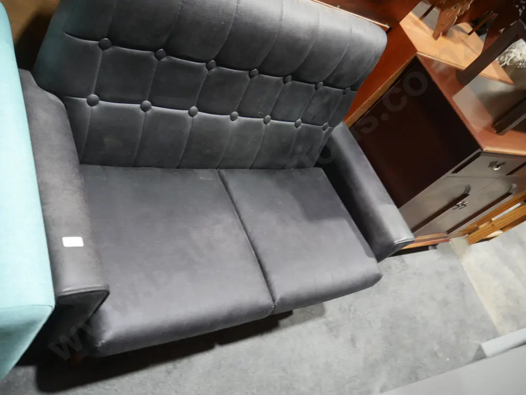 Two seater sofa Image 1++