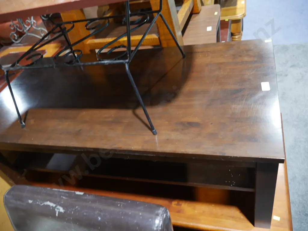 Coffee table Image 1++