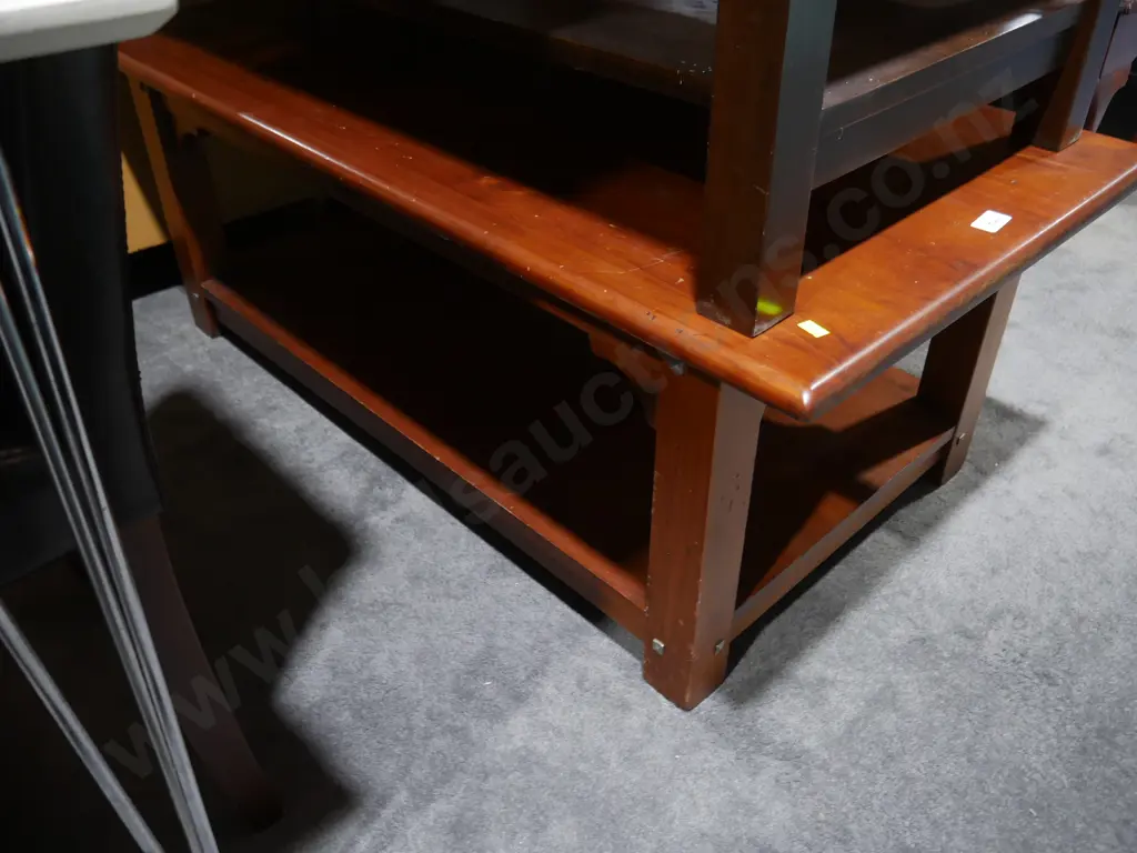 Coffee table Image 1++