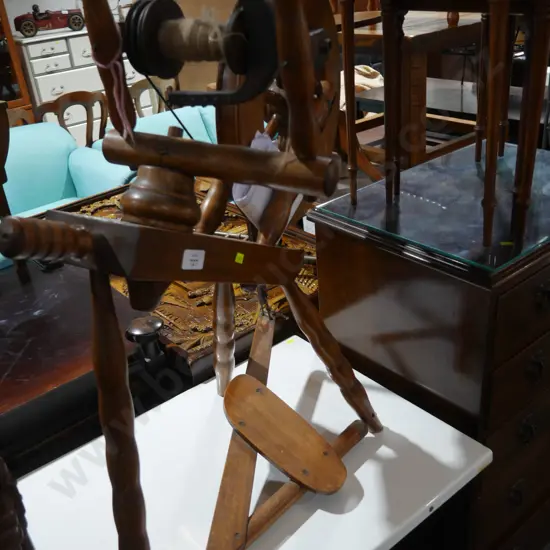 Spinning wheel