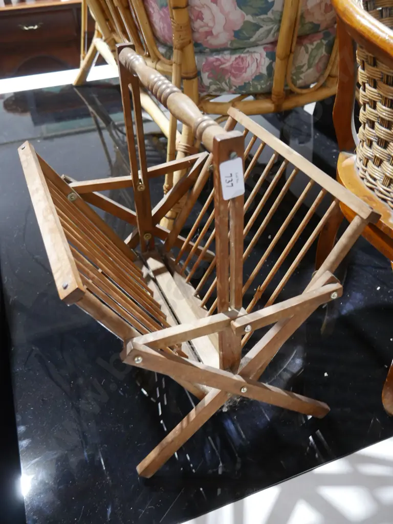 Magazine rack Image 1++