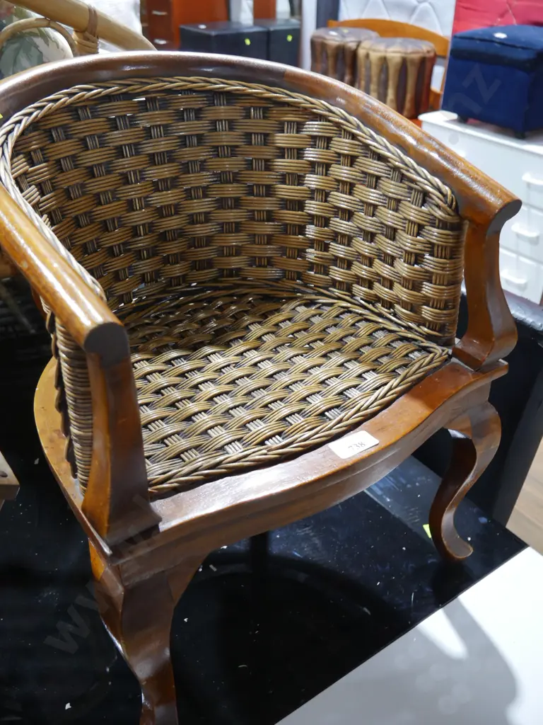 Child's armchair Image 1++