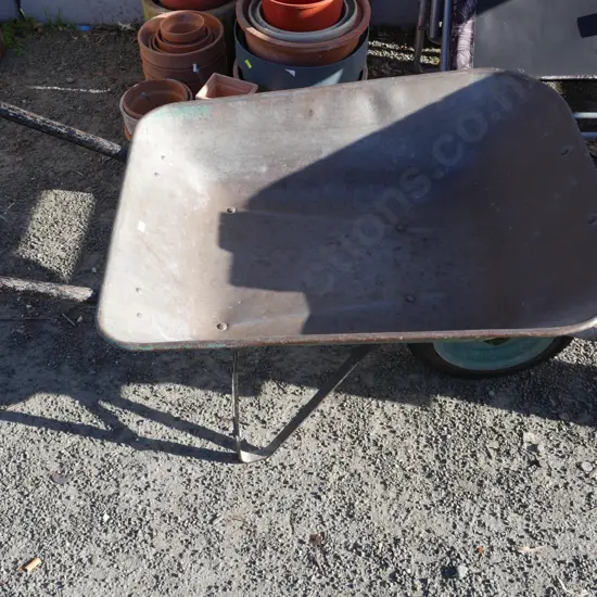 Wheelbarrow