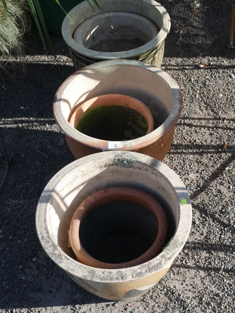 Assorted plant pots Image 1++
