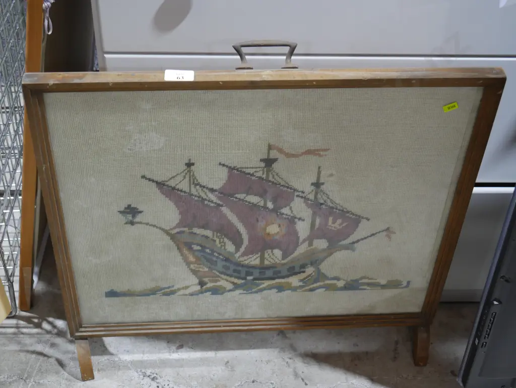 Ship embroidery fire guard Image 1++