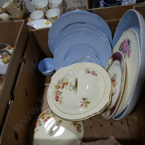 Box vintage china