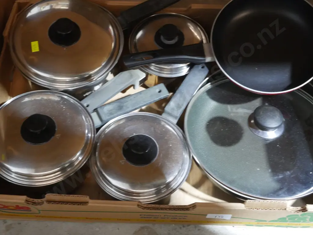Pots and pans Image 1++