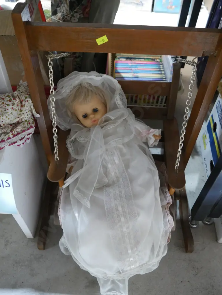 Assorted dolls Image 1++