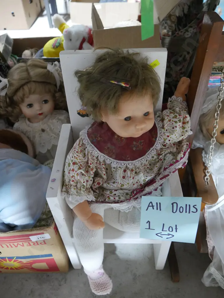 Assorted dolls Image 1++