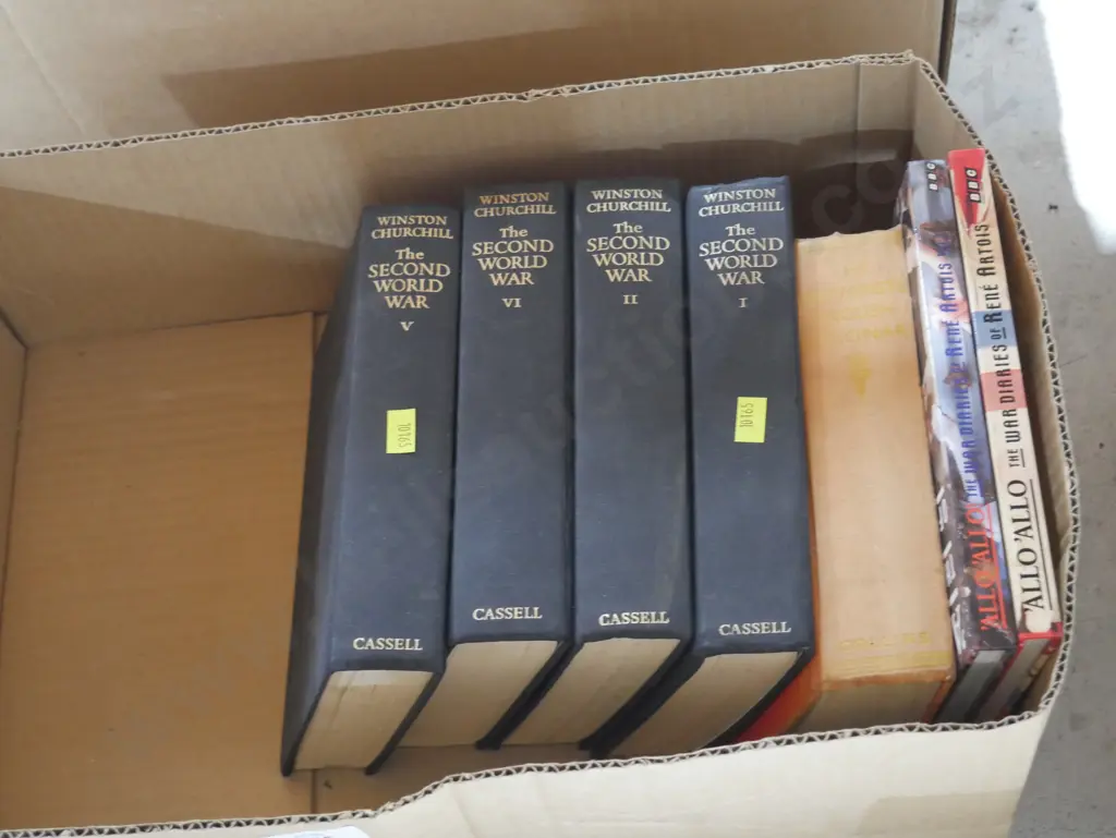 Books Image 1++