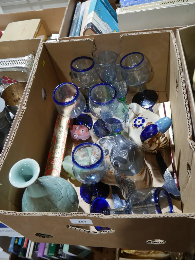 Mexican pottery, glassware etc Image 1++
