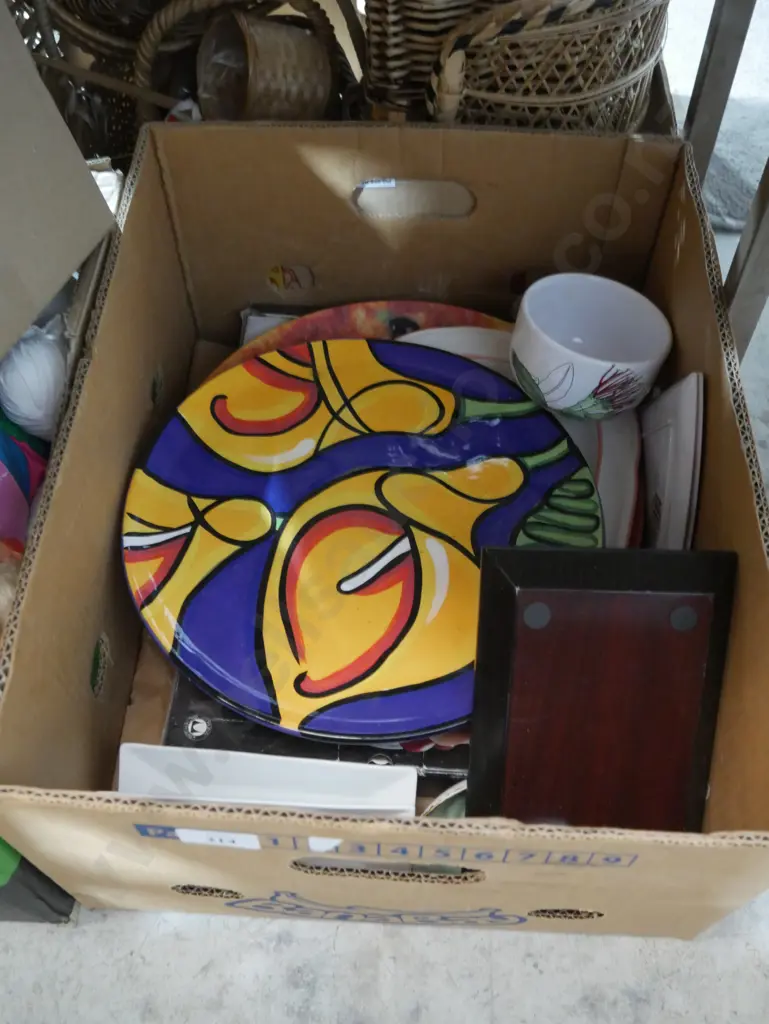 Assorted platters etc Image 1++