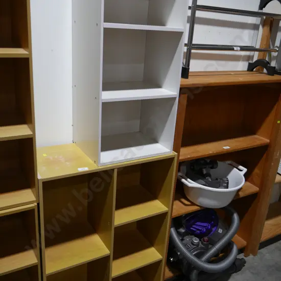 2 bookcases