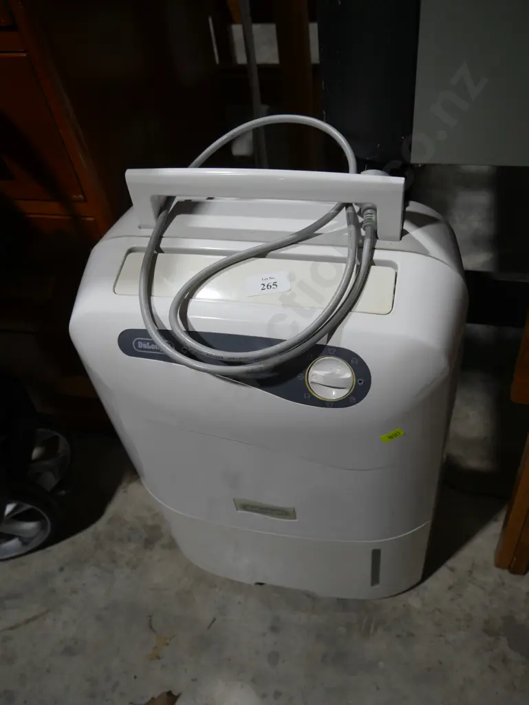 Delonghi dehumidifier Image 1++